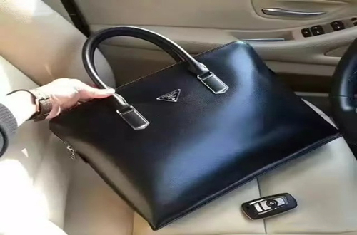 手提包应当如何选择？选什么品牌的好？世界知名十大手提包品牌